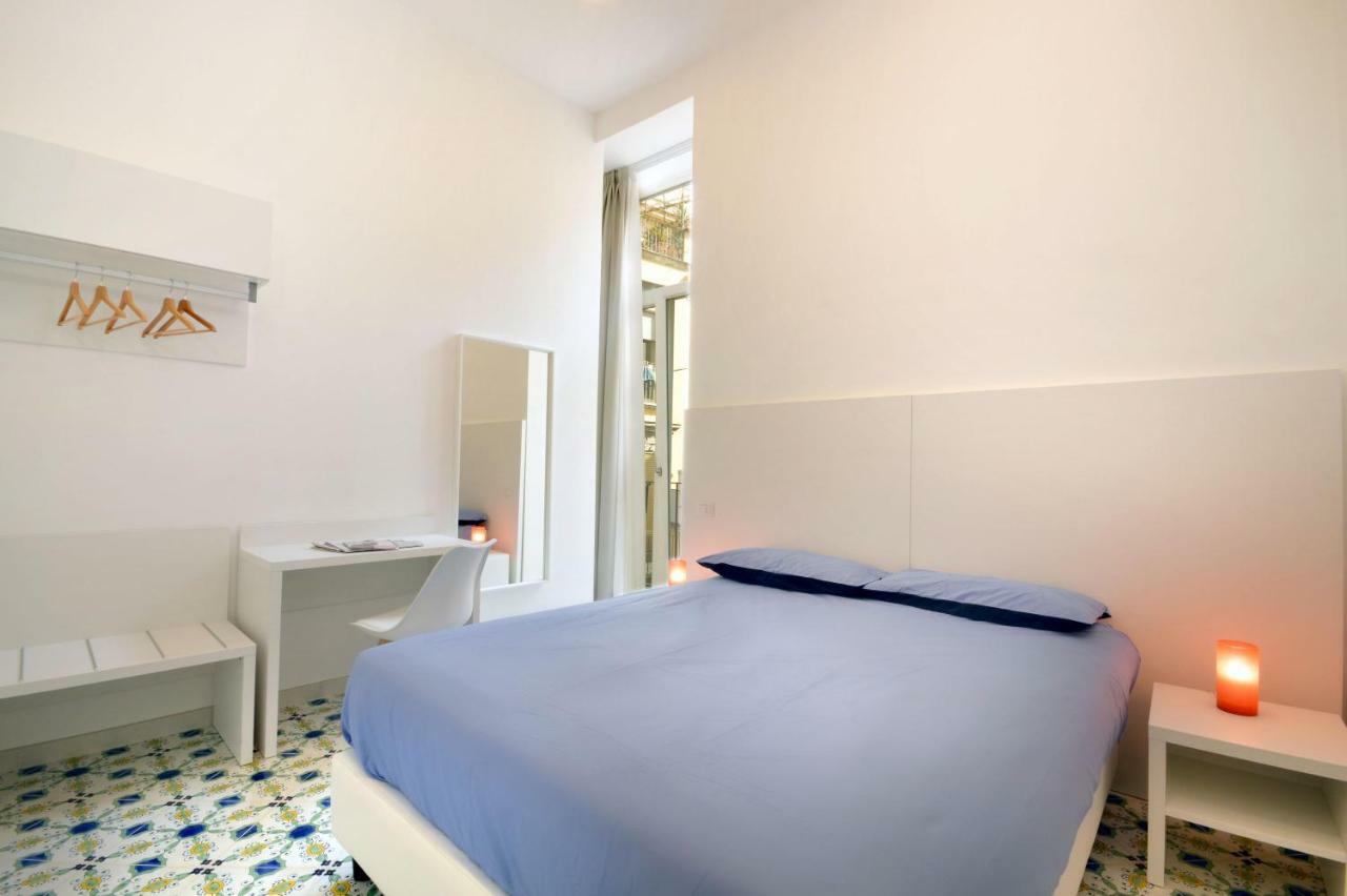 Casa Teresella Hotel เนเปิลส์ ภายนอก รูปภาพ
